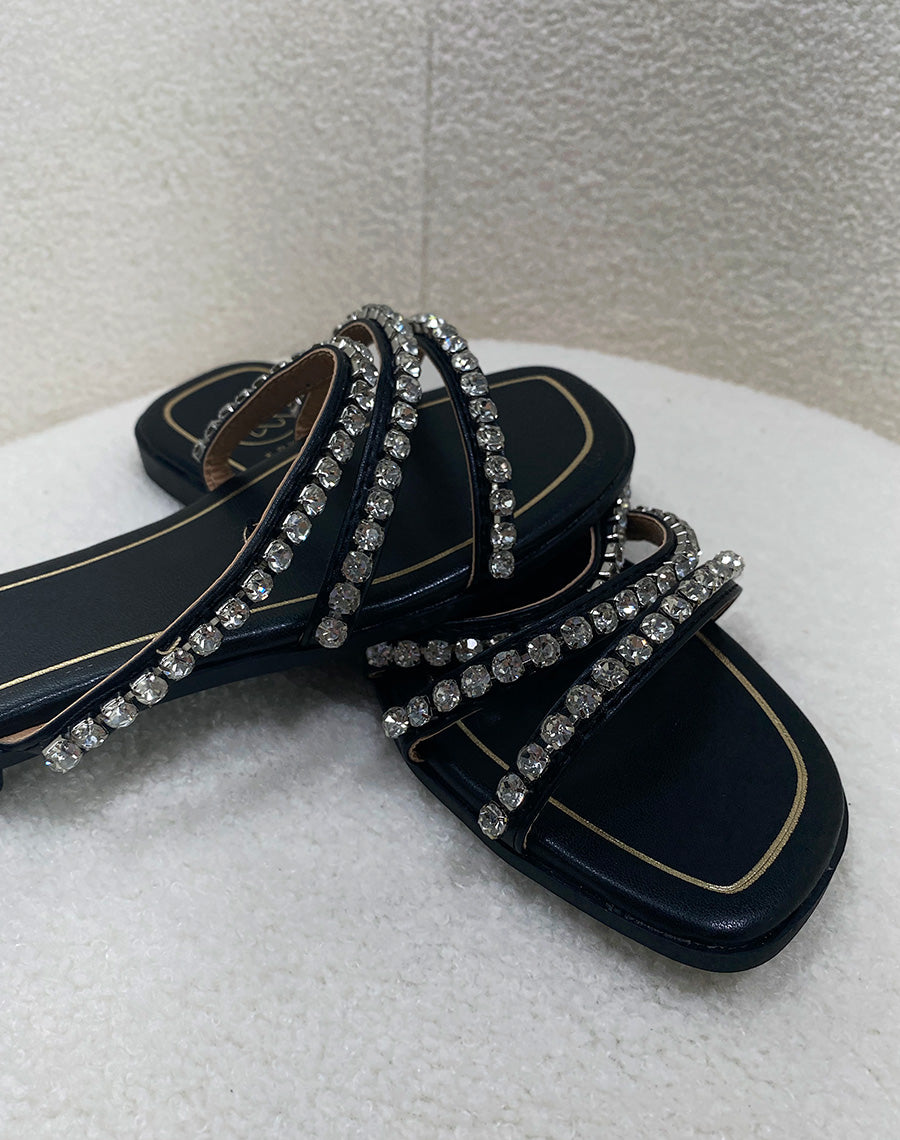 Mules plates noires à triple brides à strass