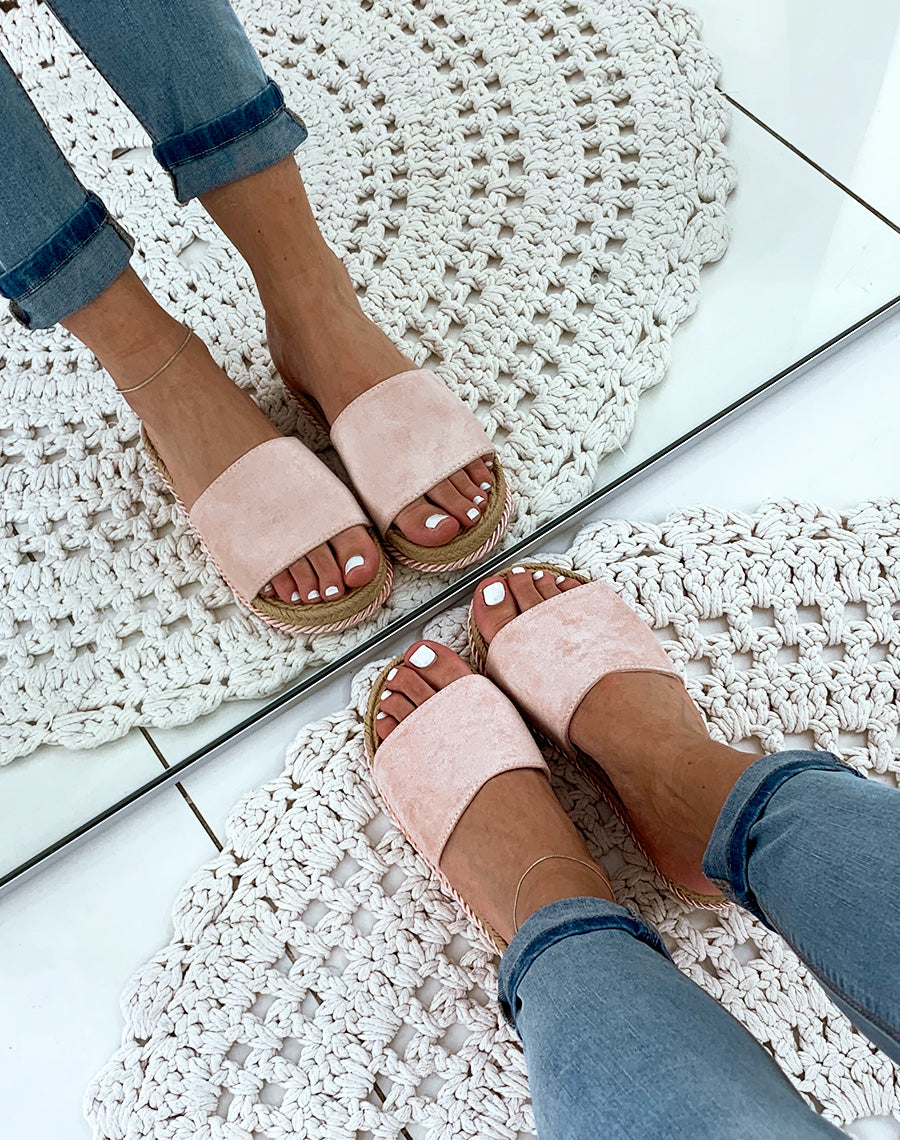 Mules rose suédine semelle en corde