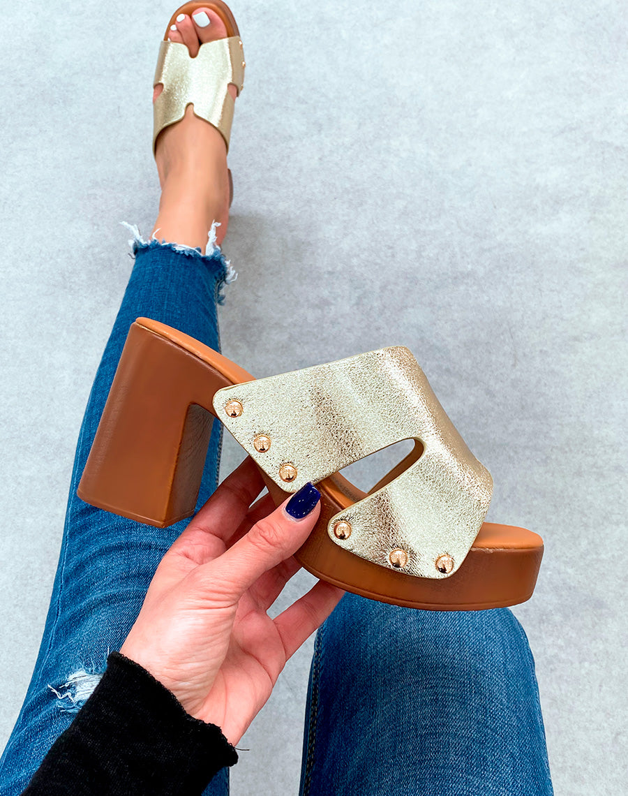 Mules sabots dorés à talons carrés pour femme