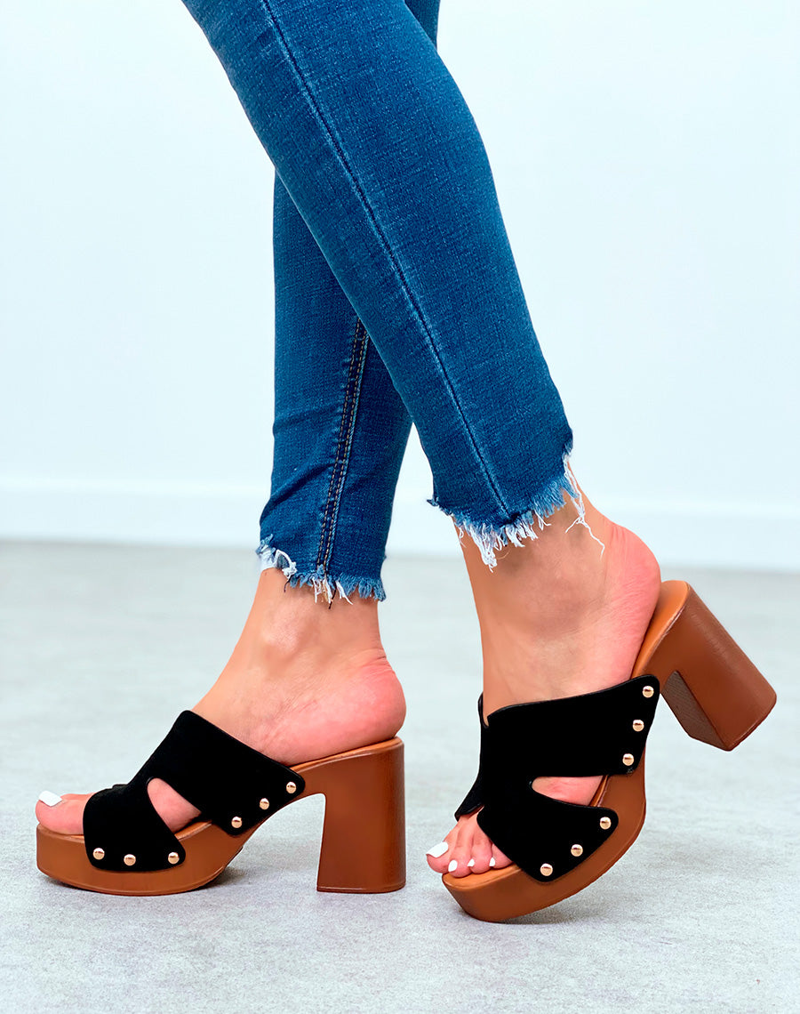Mules sabots noirs en suédine à talons carrés pour femme