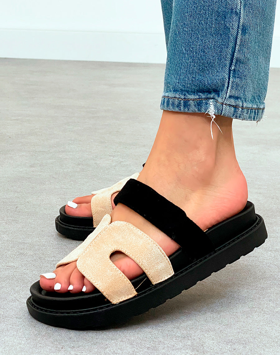 Mules Suédine Beige Modernes avec Bride en H et Fermeture Scratch – Confort et Style