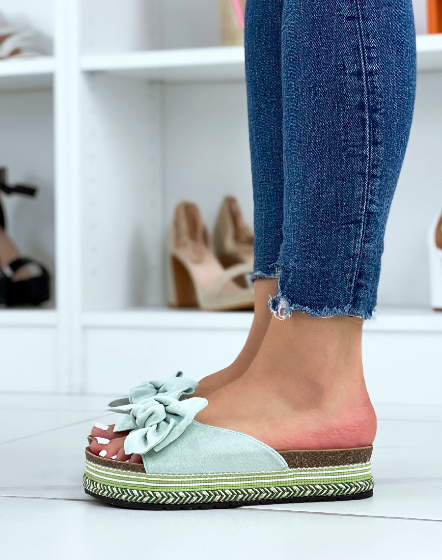 Mules vert d?eau ? noeud et semelle azt?que