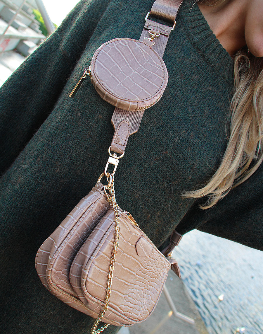 Multiples pochettes effet croco taupe