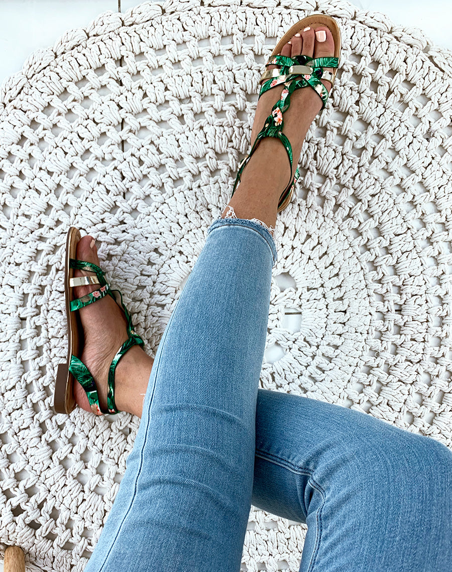 Nu-pied impression forêt tropicale