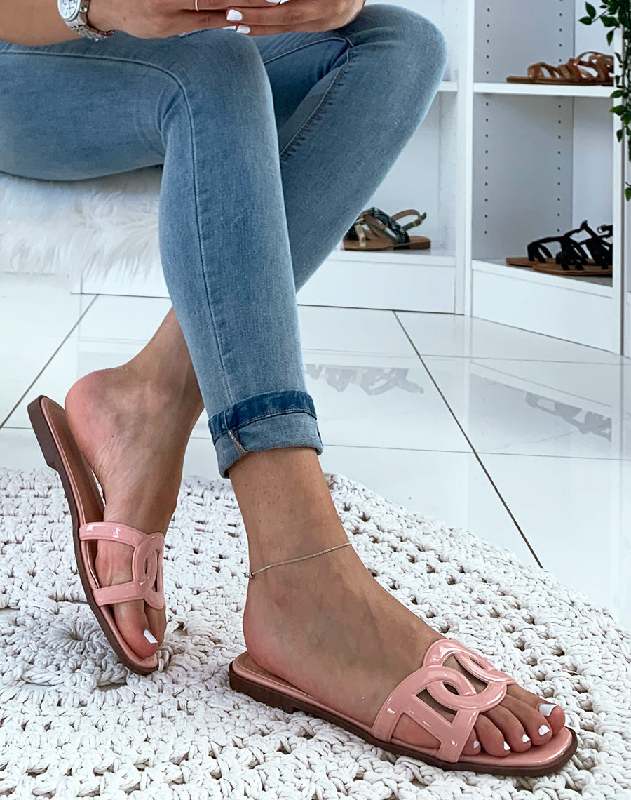 Nu-pied rose à brides boucles croisées