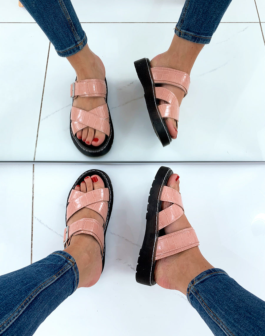 Nu-pied roses à boucles effet croco