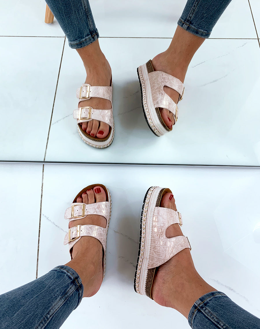 Nu-pied roses à semelle plateforme style ethnique