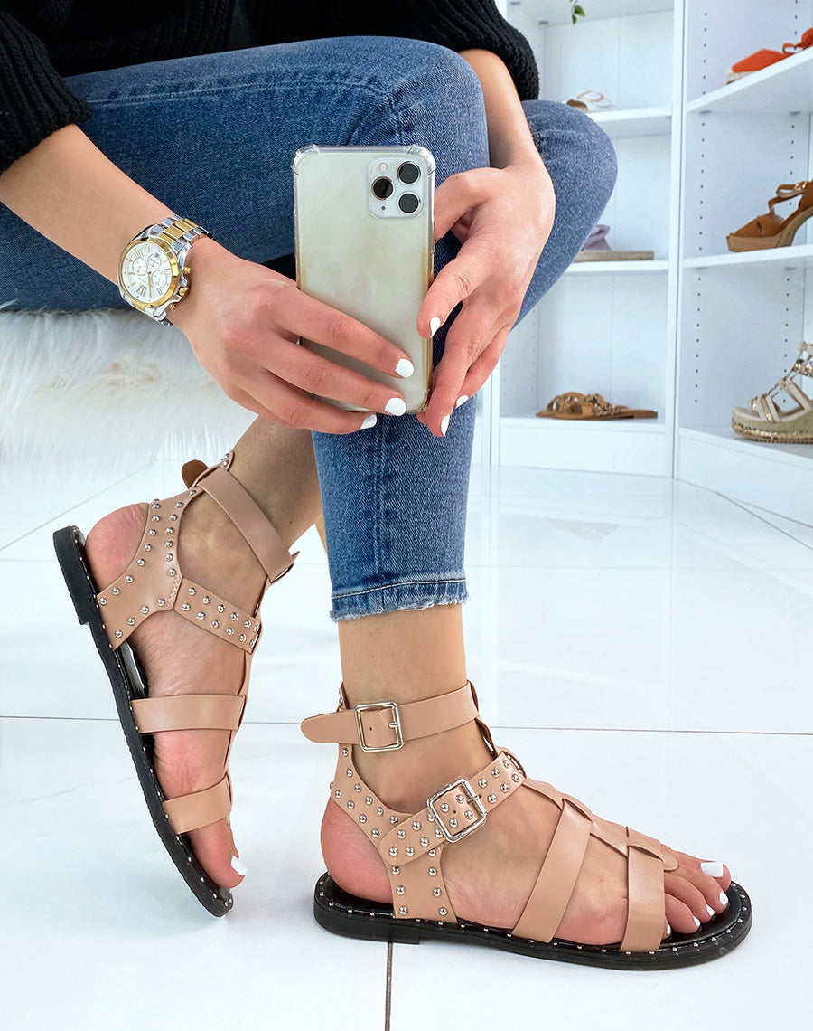 Nu-pieds beiges à multiples lanières