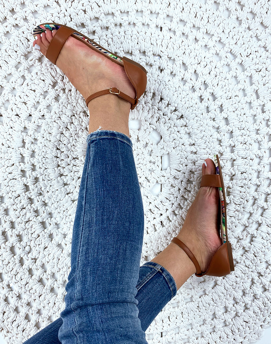 Nu-pieds camel en simili cuir