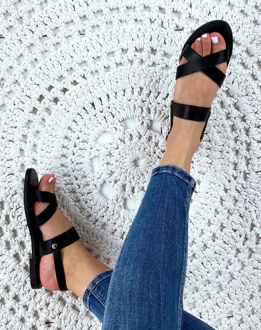 Nu-pieds à lanières épaisses noires