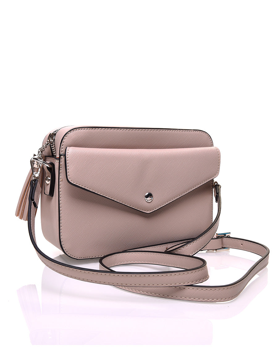 Petit sac bandoulière texturé taupe et fermeture pompon