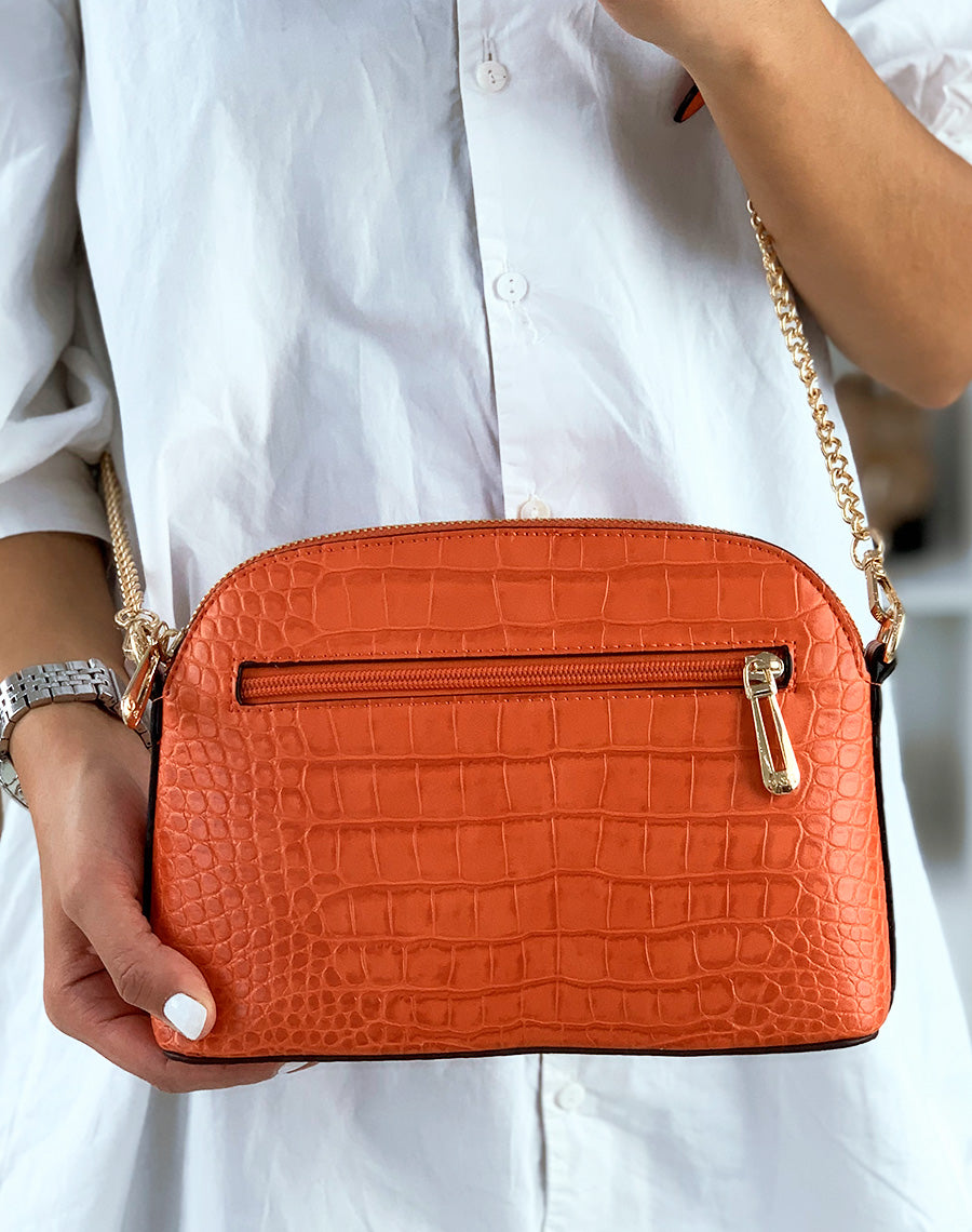 Pochette arrondie orange effet croco