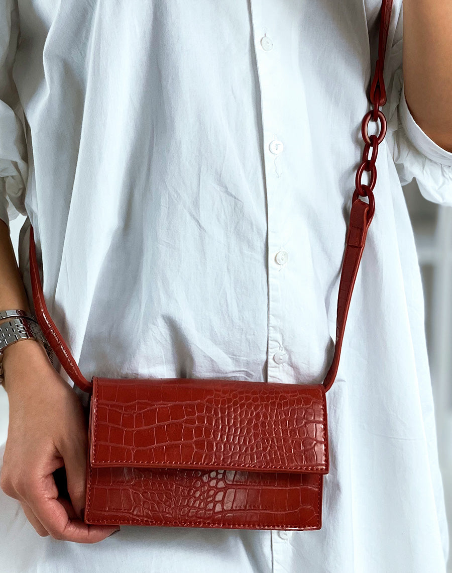 Pochette bandoulière effet croco rouille/rouge