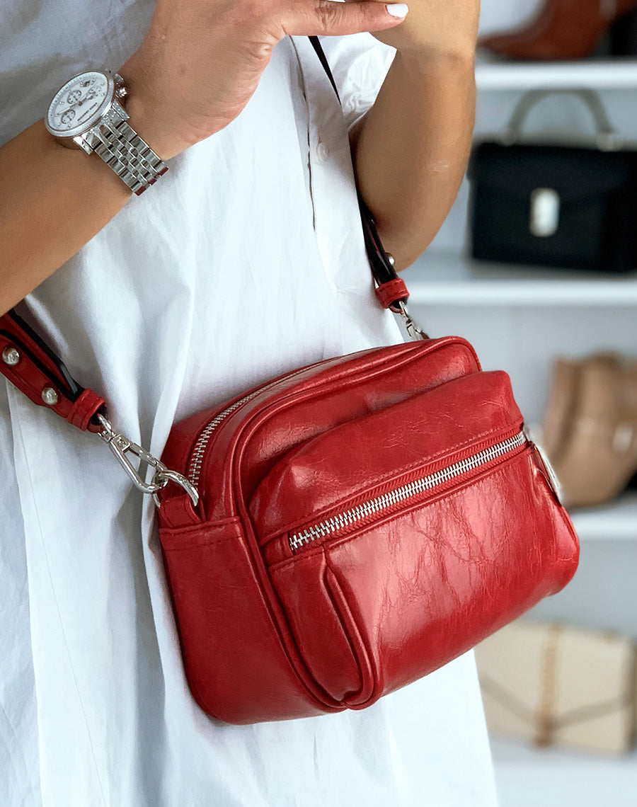 Pochette bandoulière à poche frontale rouge