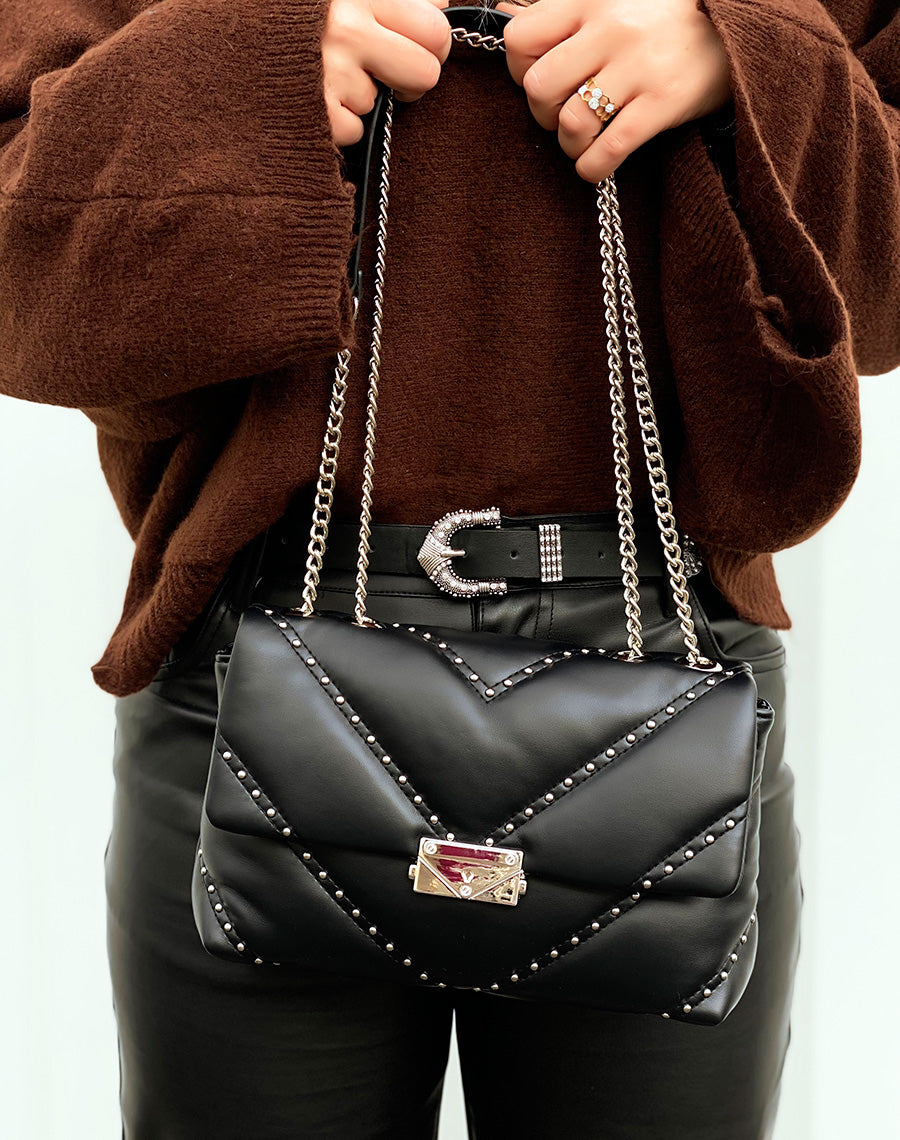 Pochette noire à clous argentés