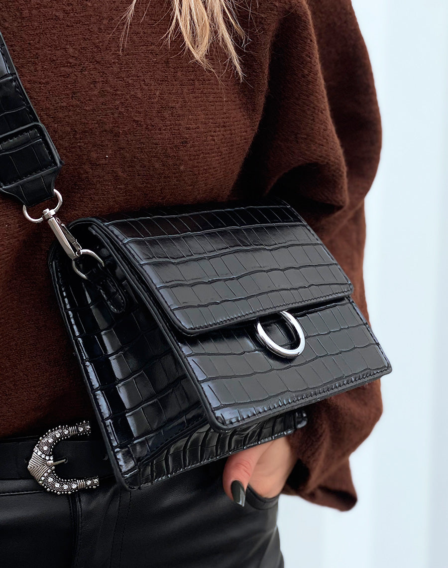Pochette noire effet croco à mini-pochette