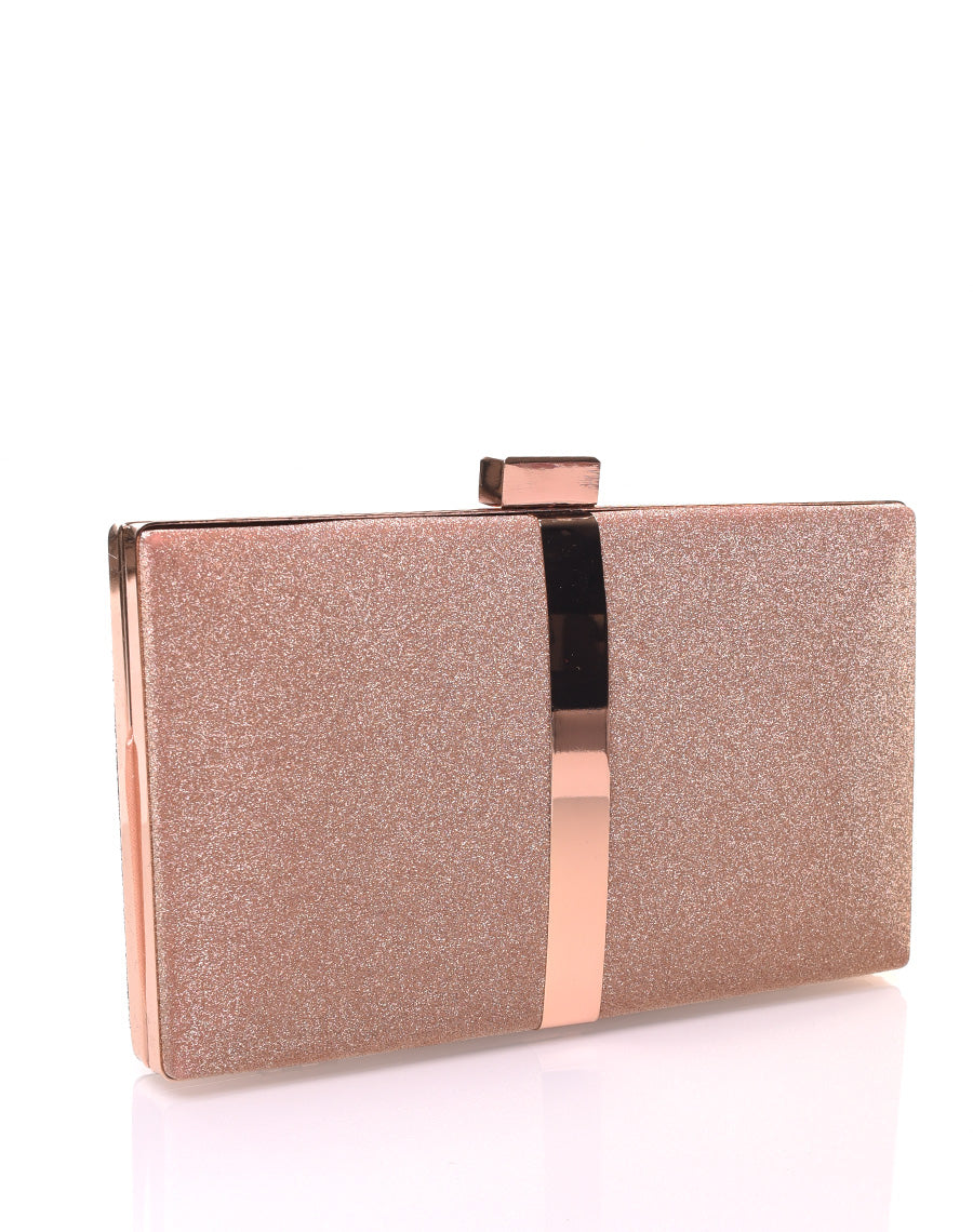 Pochette rigide en paillettes dorées et détails dorés