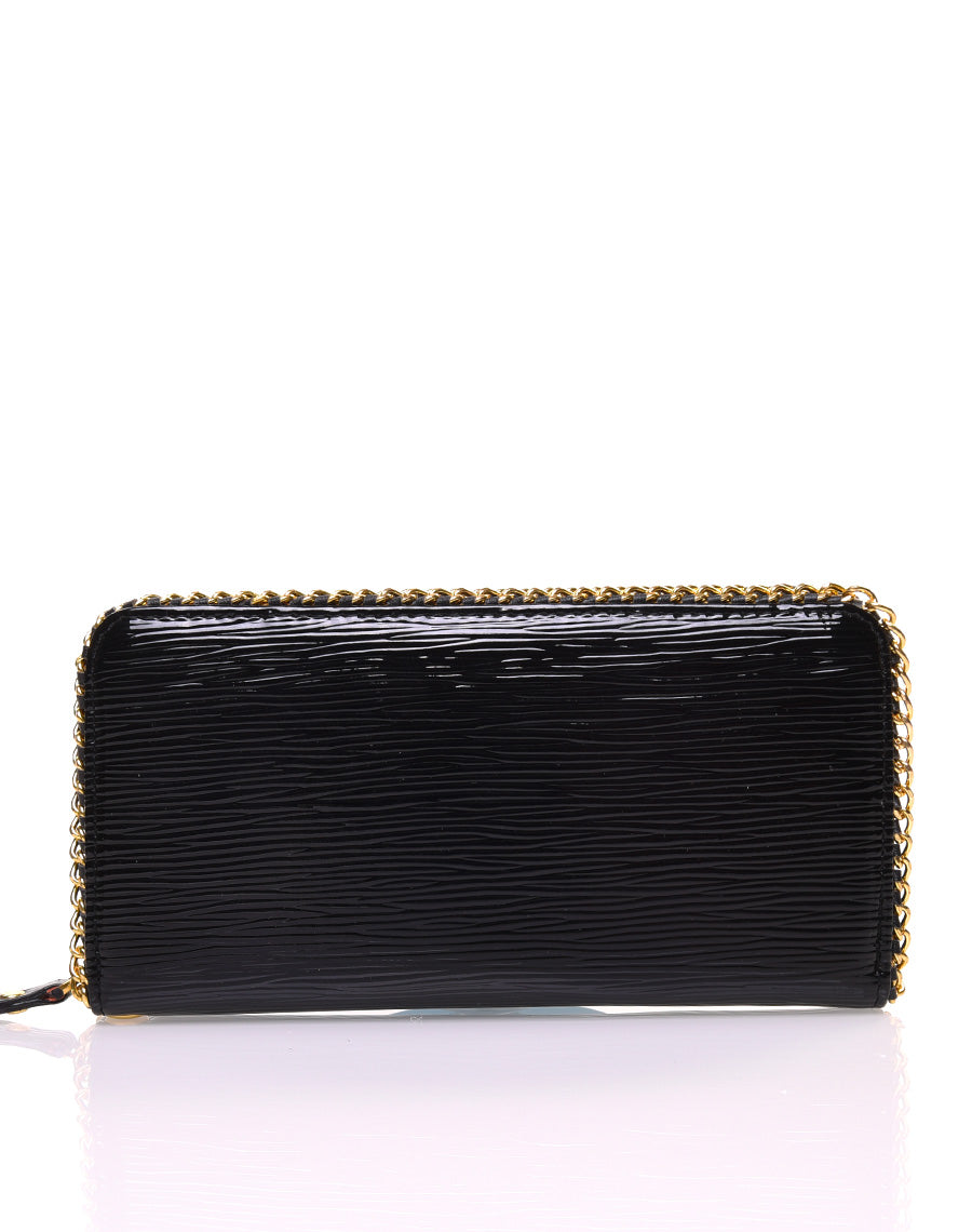 Porte feuille noir verni détails chaînes dorées