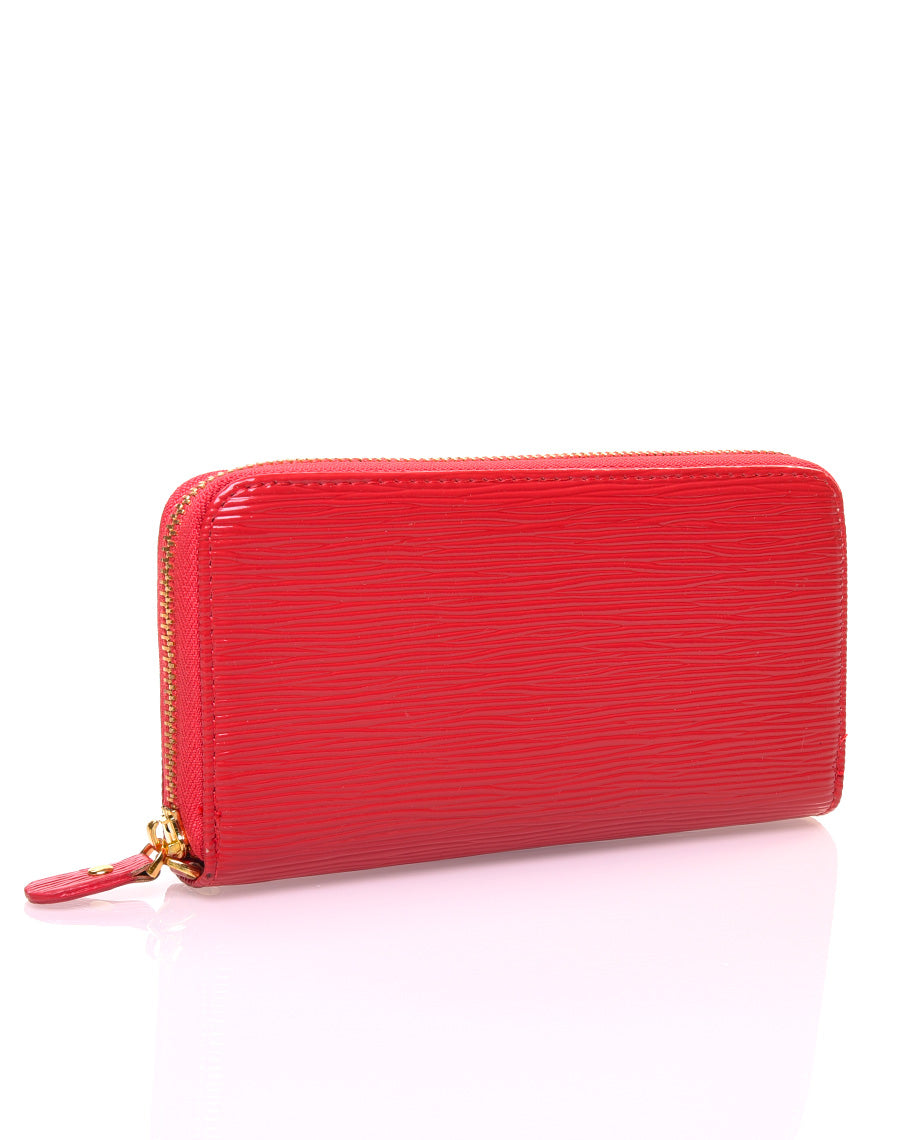 Porte feuille rouge verni effet reliefs