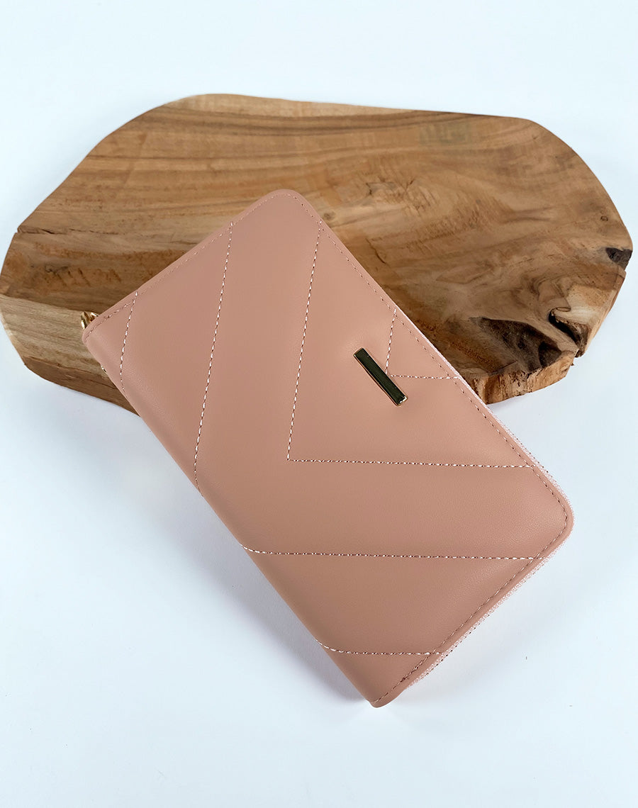 Portefeuille rose poudré matelassé chevron