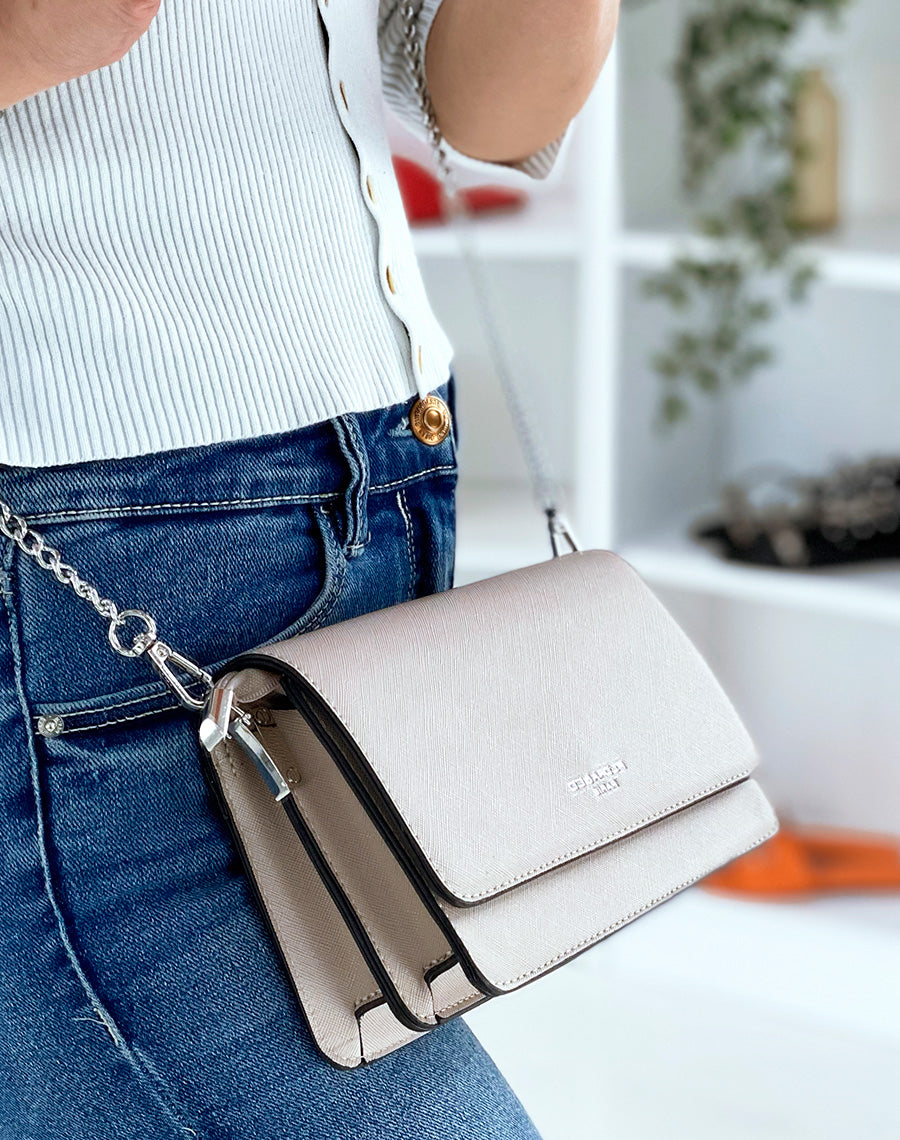 Sac à bandoulière beige à détail argenté
