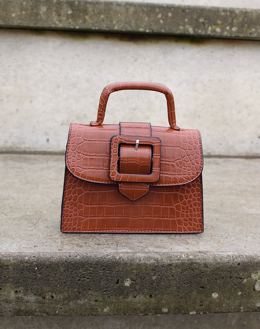 Sac bandoulière camel à grosse sangle effet croco