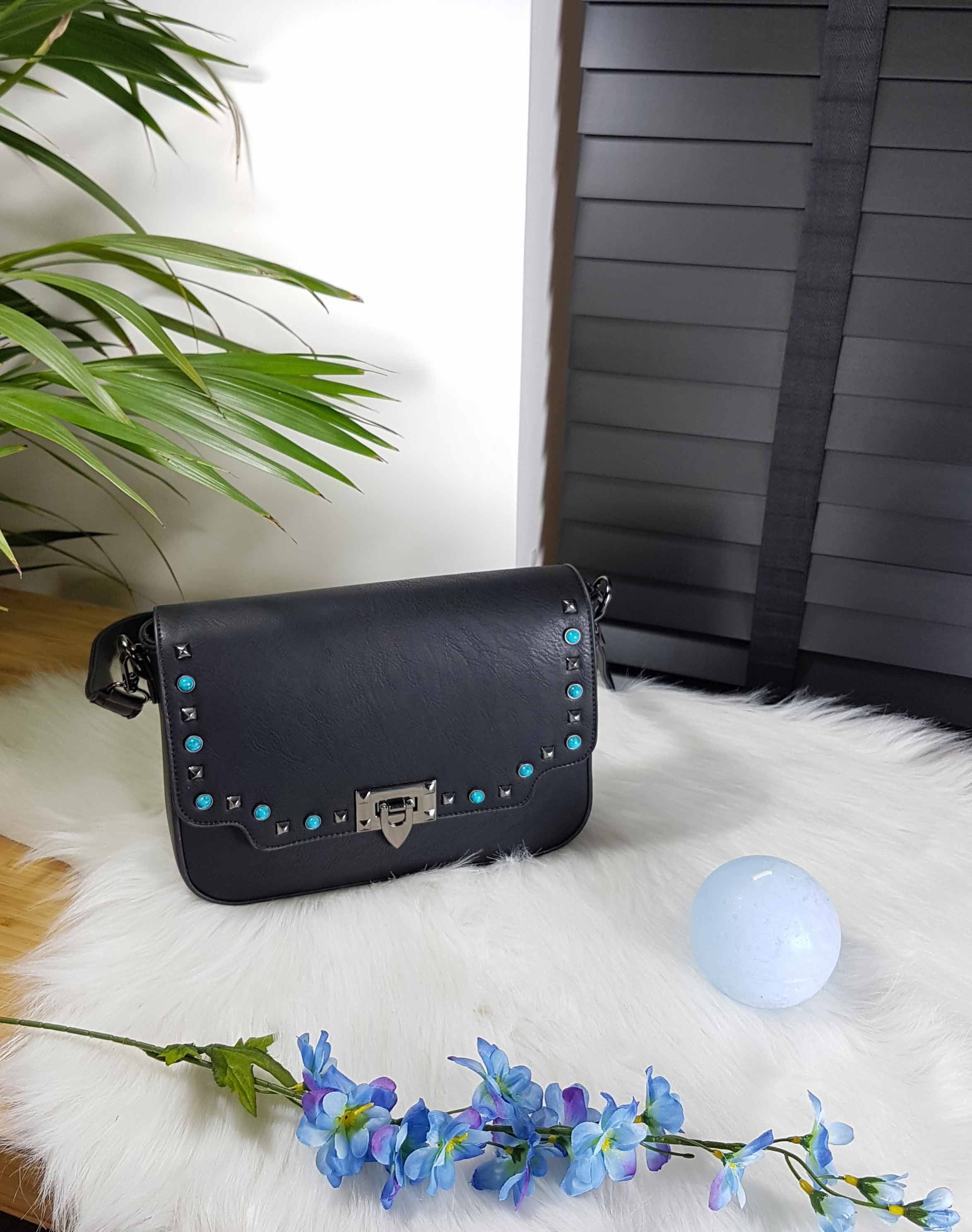 Sac bandoulière clouté noir