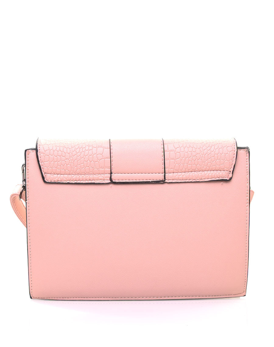 Sac bandoulière rose effet croco