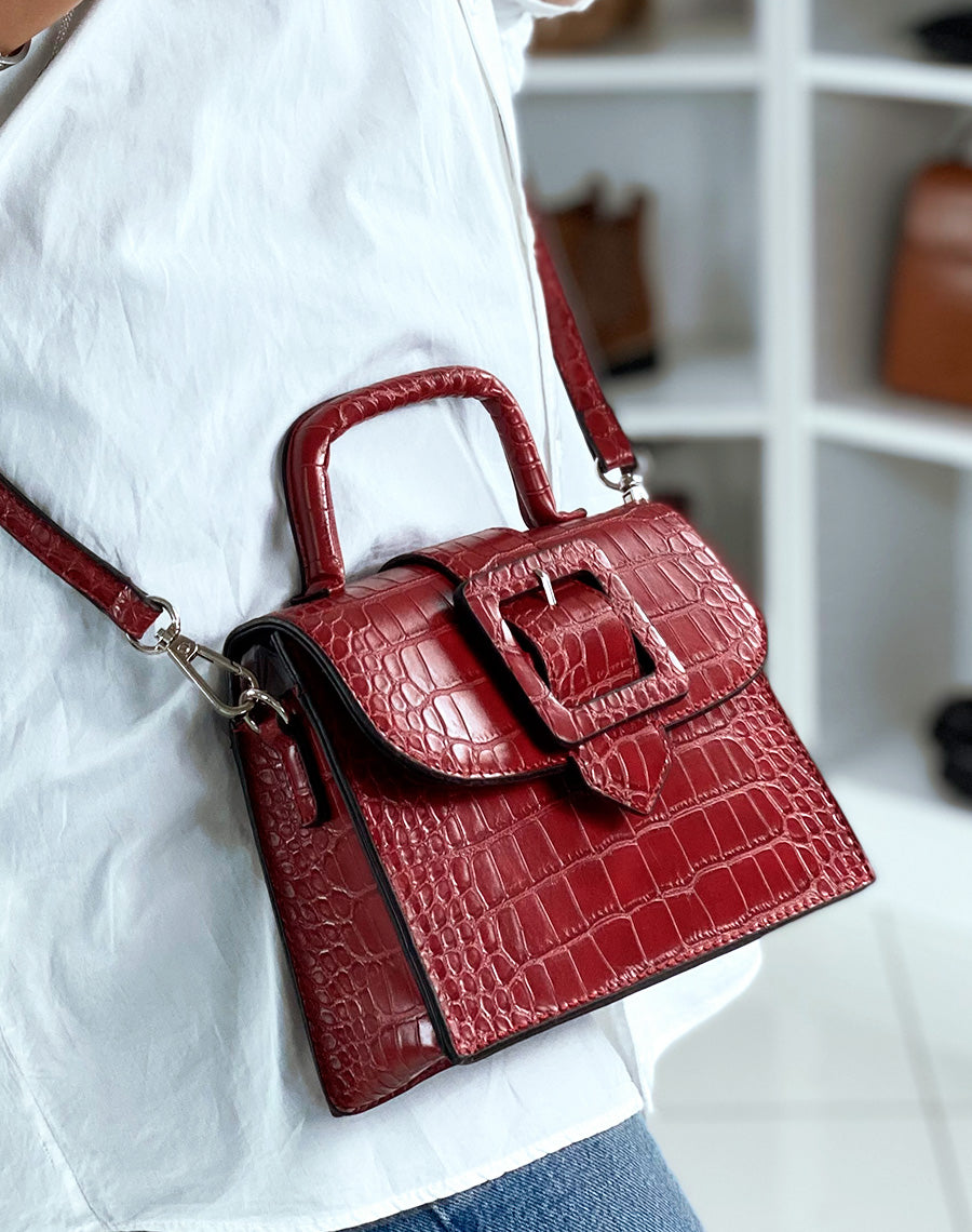 Sac à bandoulière rouge à grosse sangle