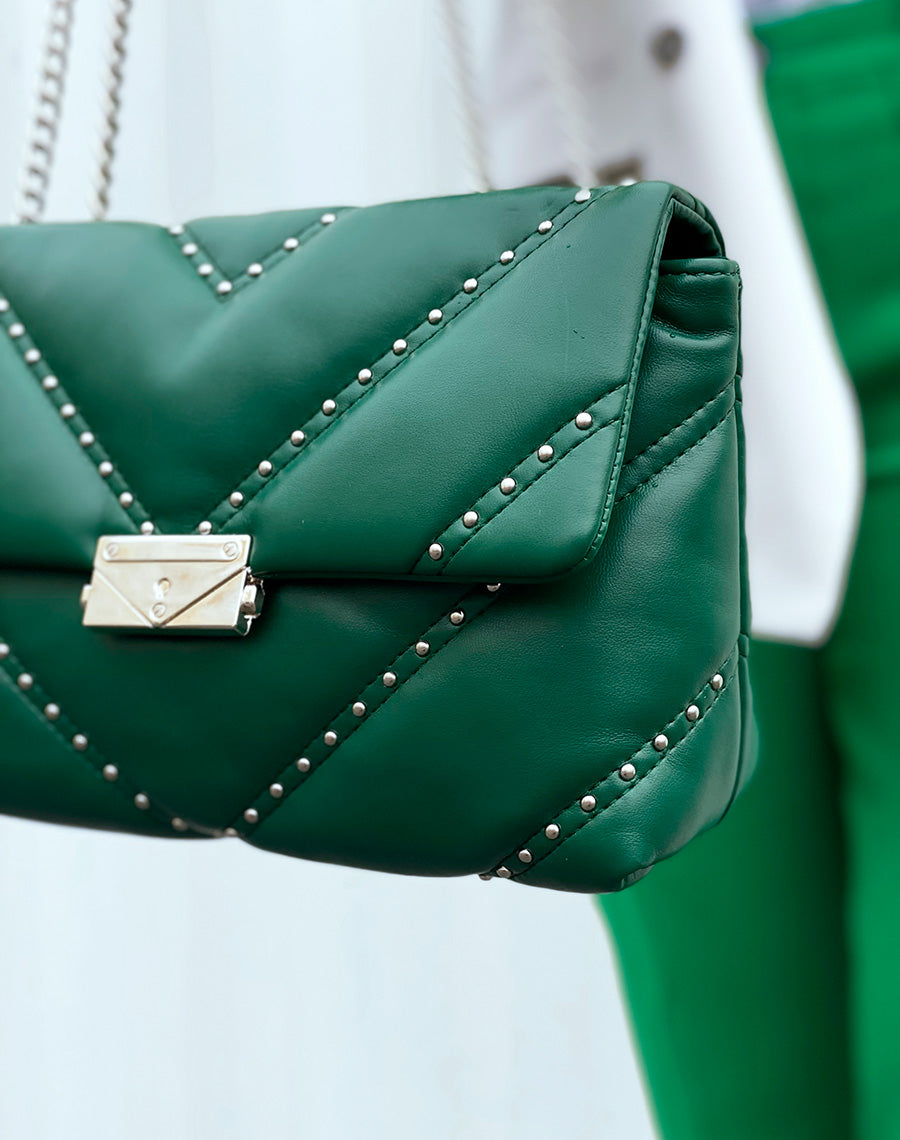 Sac bandoulière vert à clous argentés