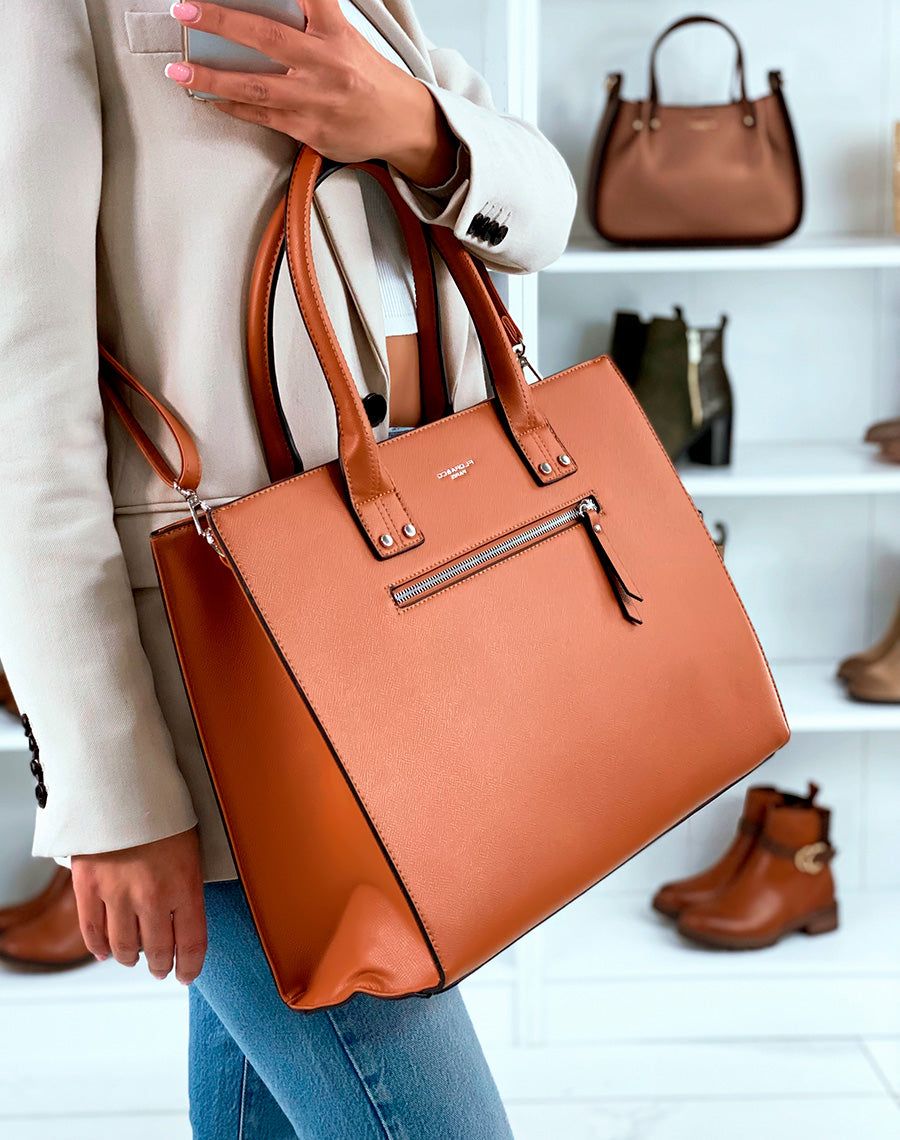 SAC CAMEL INDISPENSABLE ? POCHE ? L?AVANT ET ? L?ARRI?RE