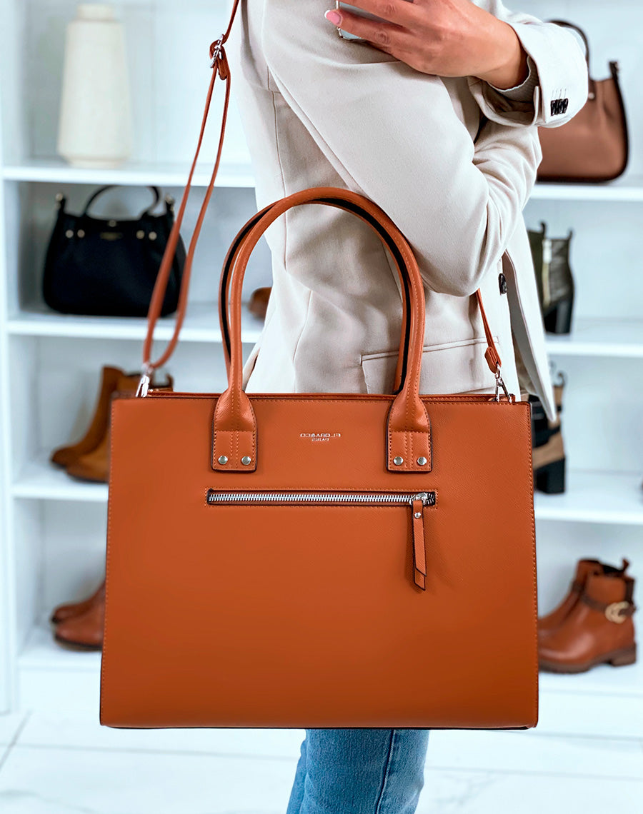 SAC CAMEL INDISPENSABLE ? POCHE ? L?AVANT ET ? L?ARRI?RE