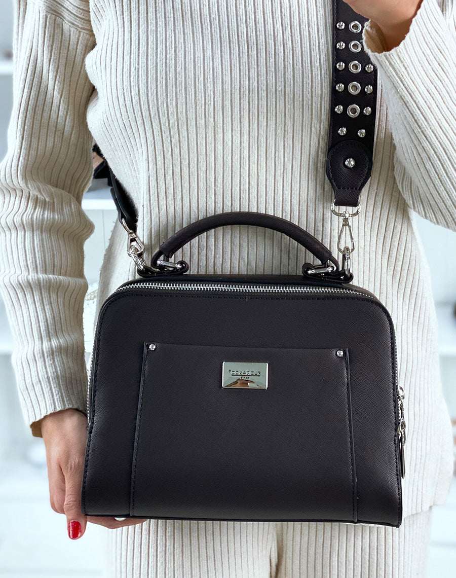 Sac chocolat porté épaule style cartable