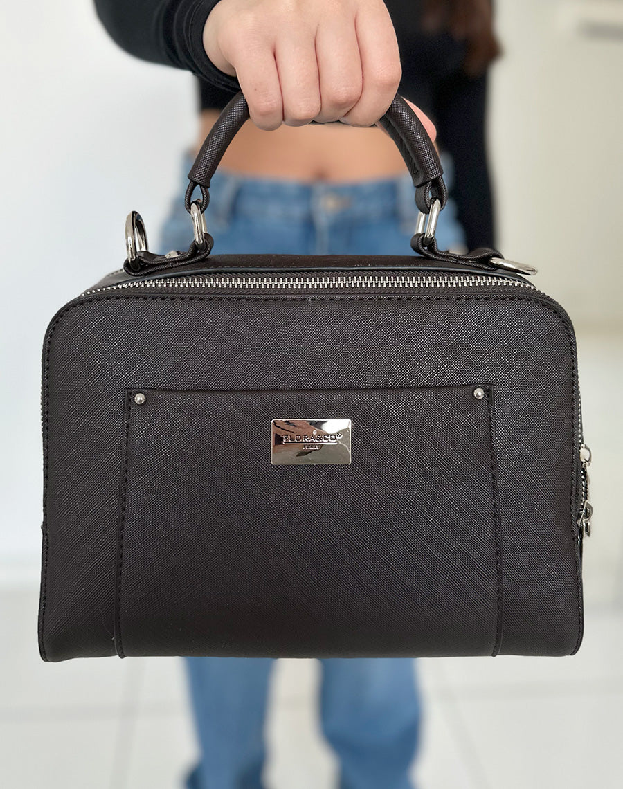 Sac chocolat porté épaule style cartable