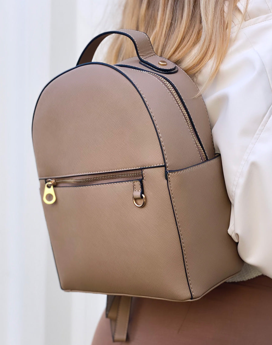 Sac à dos beige à zip doré