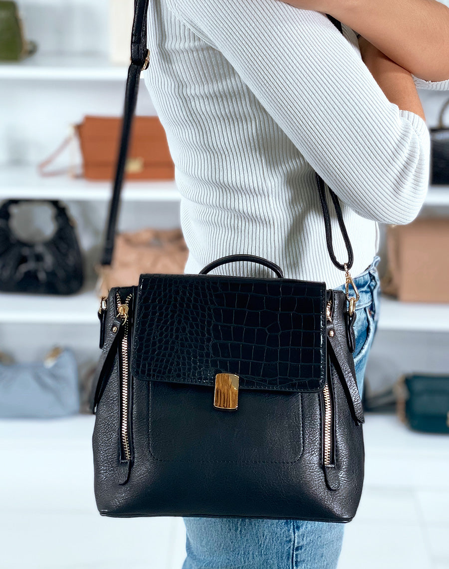 Sac à dos noir bi-matière effet croco à détail doré