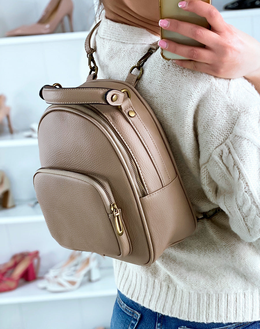Sac à dos taupe à zips doré foncé