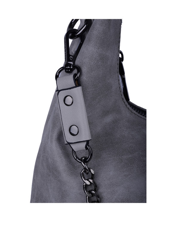 Sac gris avec chaine en métal