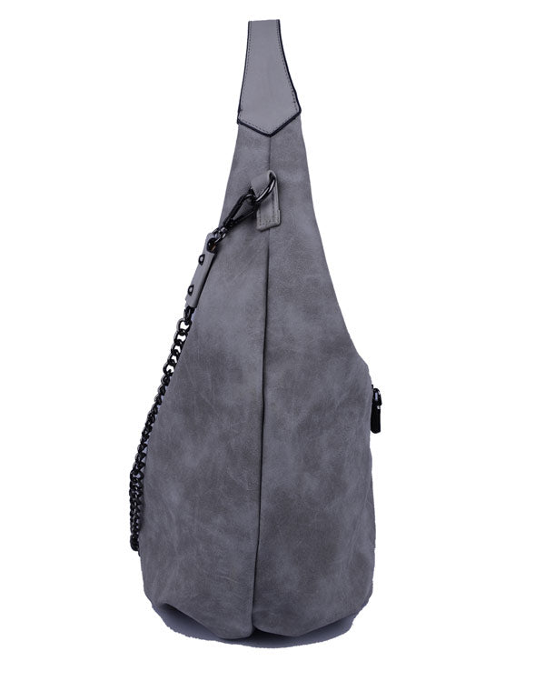 Sac gris avec chaine en métal