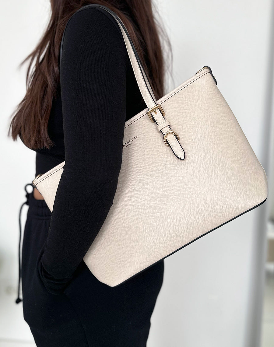 Sac à main beige grainé
