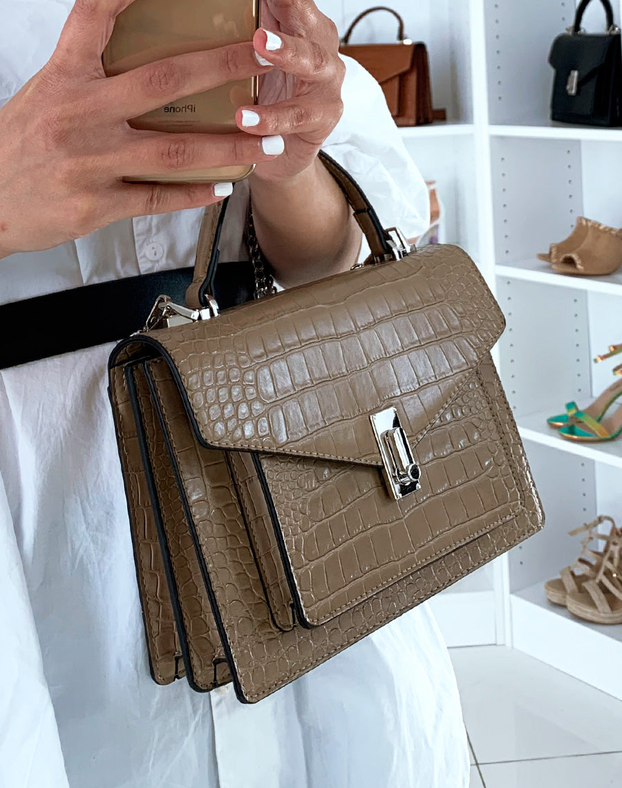 Sac à main beige taupe effet croco
