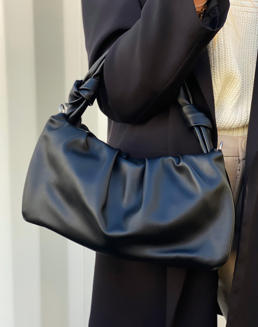 Sac à main besace noir à lanière enroulée