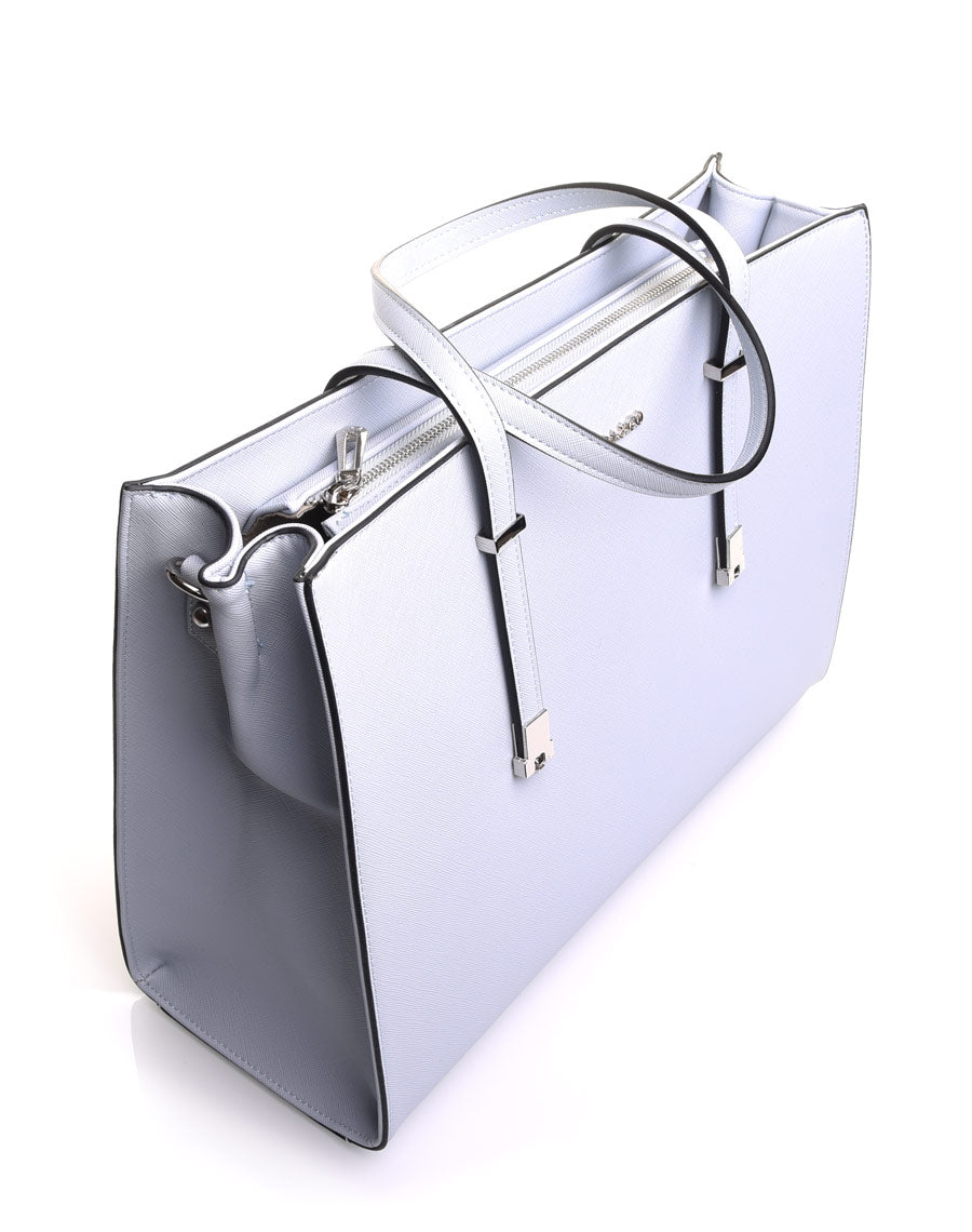 Sac à main bleu clair