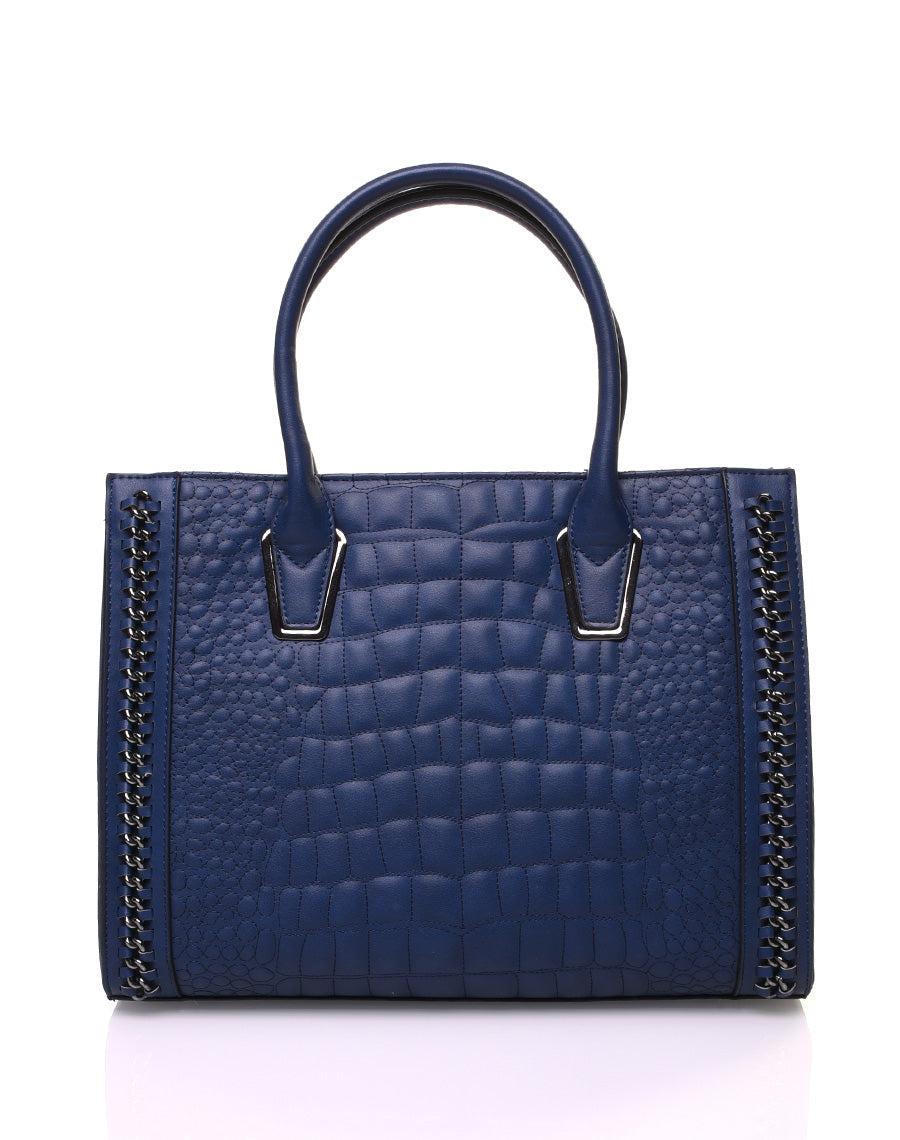 Sac à main bleu effet croco et détails chaînes