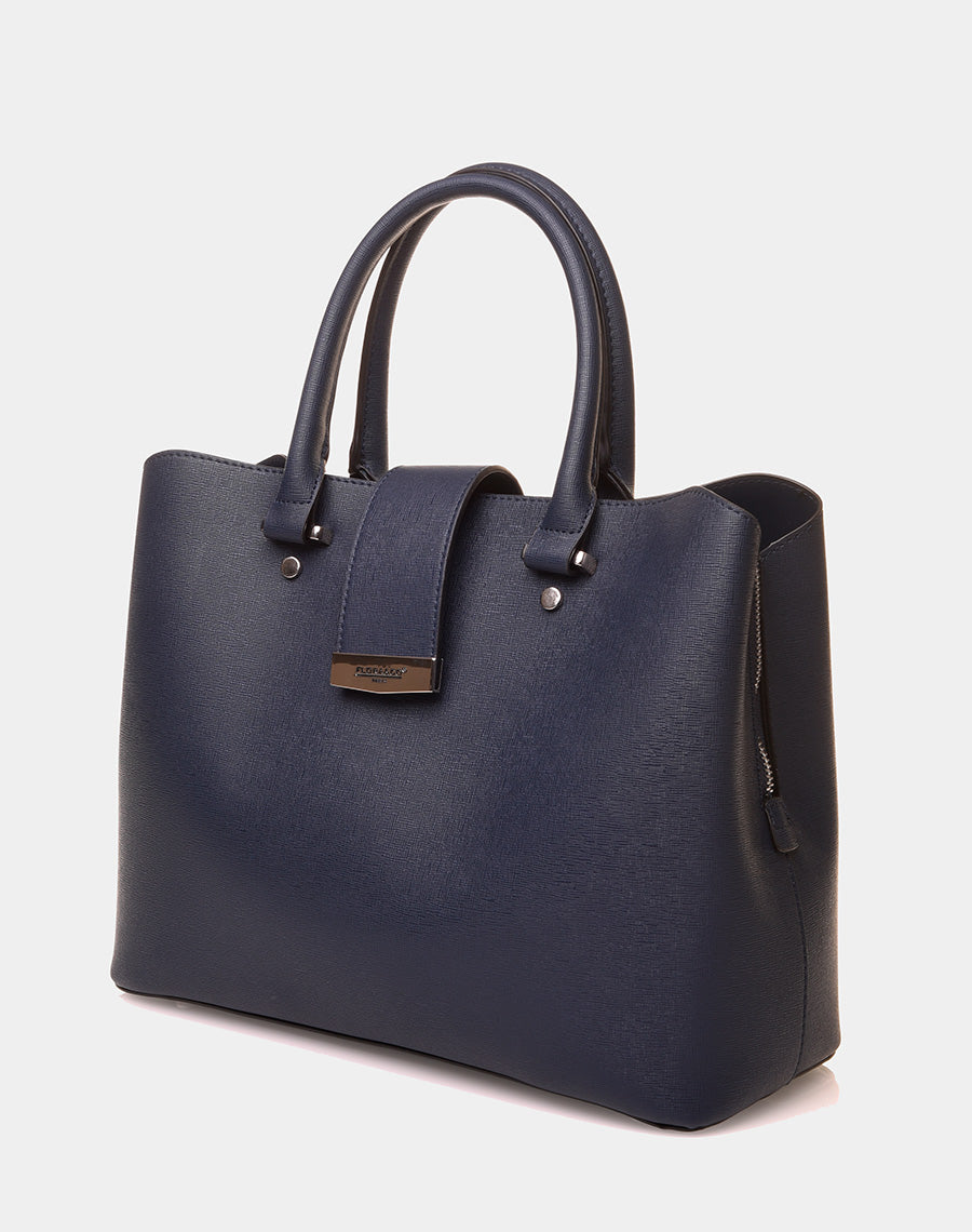 Sac à main bleu à lanière aimante