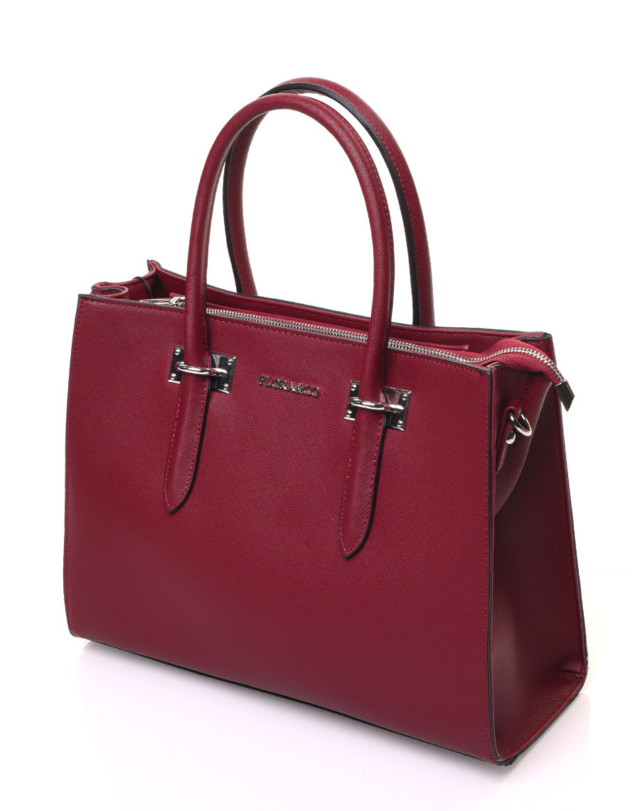 Sac à main bordeaux à plaques couleur argent et hanses moyennes