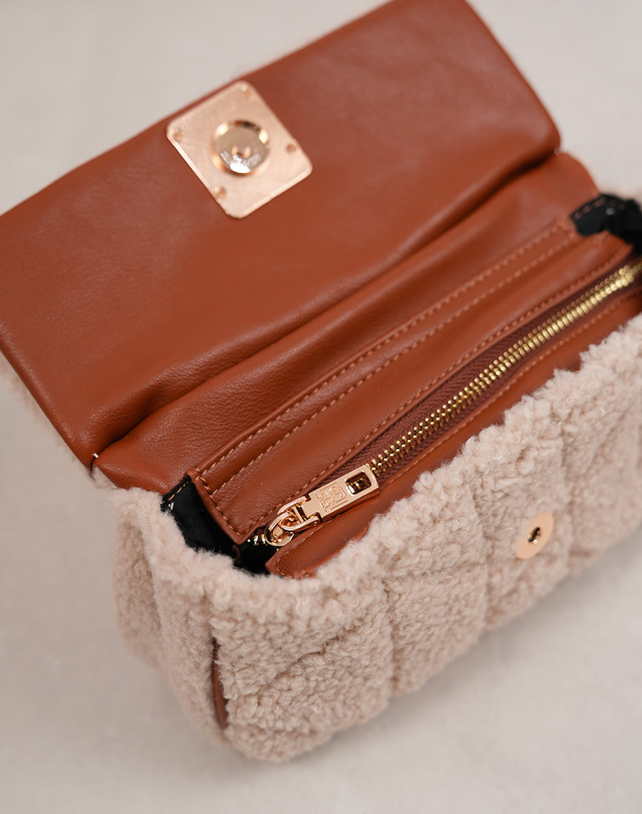 Sac à main en fourrure