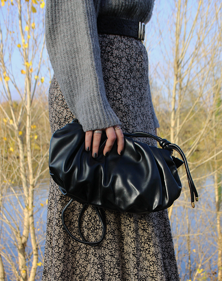 Sac à main forme besace noir