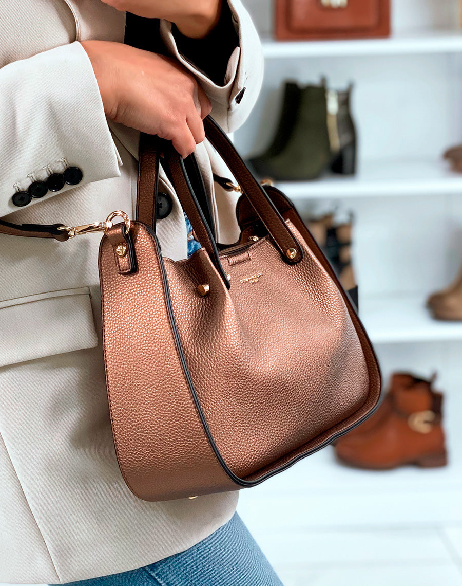 Sac à Main Marron Métallisé - Le Glamour au Bout de Vos Doigts