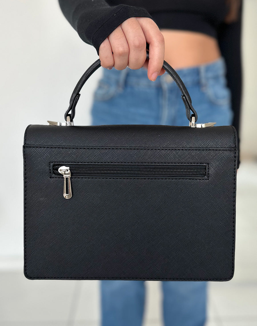 Sac à main noir avec bandoulière